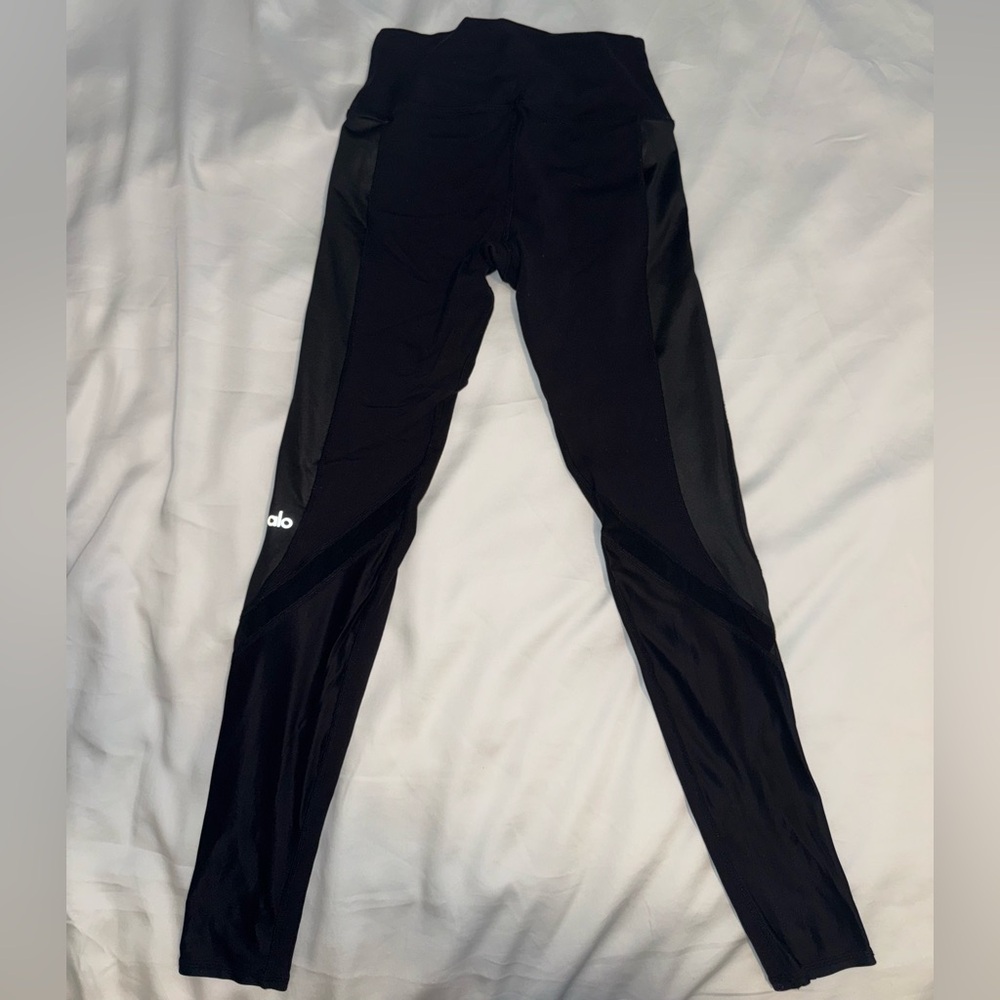 Alo yoga black high waisted airbrush elevate leggings - Picture 2 of 6